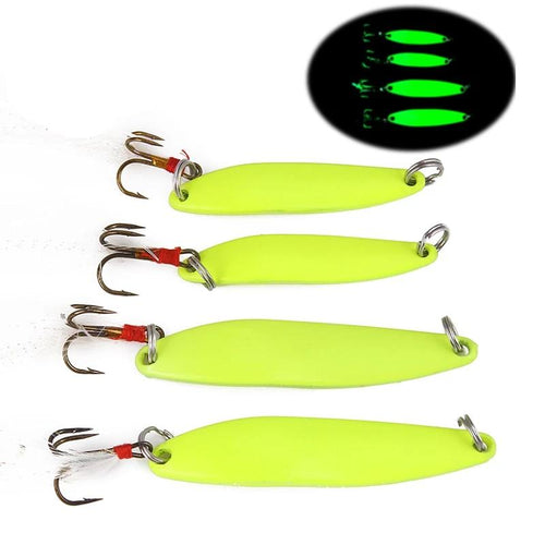 Couleur très attrayante, fluorescent pour attirer les gros poissons le jour et encore plus efficace la nuit !